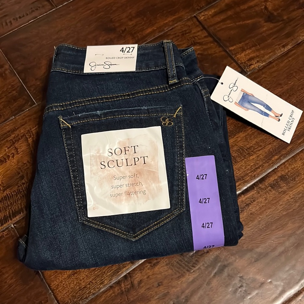 Jessica Simpson rolled crop skinny